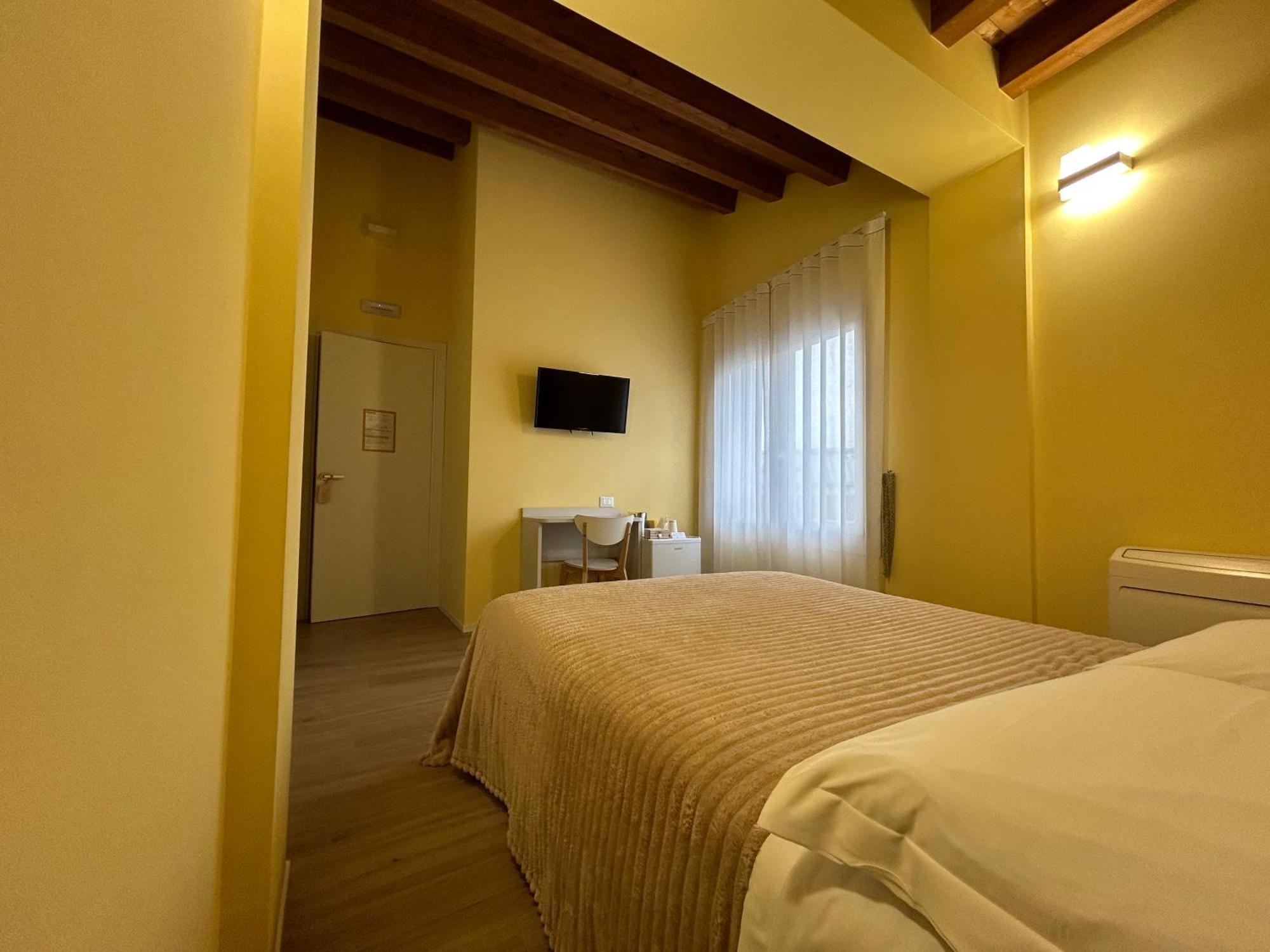 Laguna Blu Mestre Venezia Exterior photo